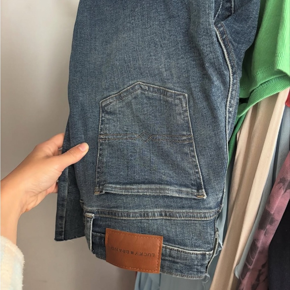 Lucky Brand Women's Blue Straight Leg Jeans
